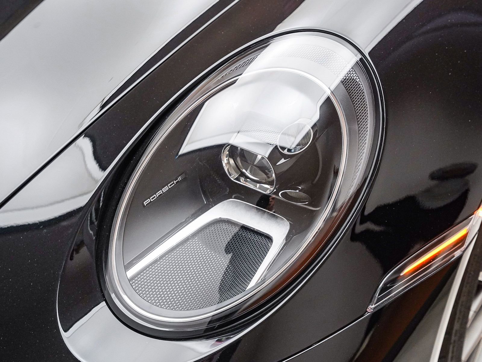 Certified 2023 Porsche 911 Carrera RWD image 12