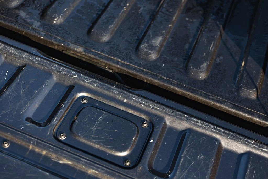 Used 2023 Jeep Gladiator Overland w/ Popular Equipment Package image 11