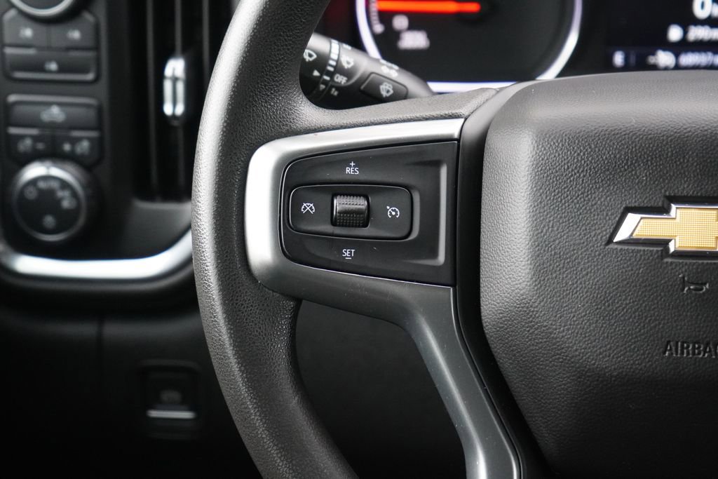 Used 2022 Chevrolet Silverado 2500 LT AWD/4WD image 15