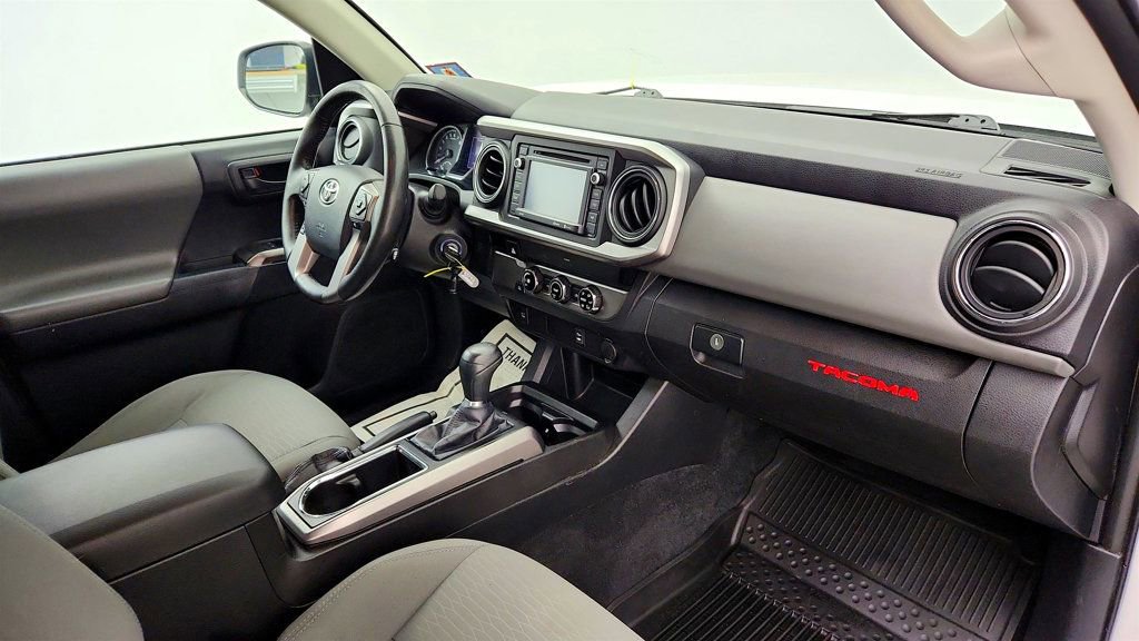 Used 2016 Toyota Tacoma SR5 w/ SR5 Appearance Package (SN) RWD image 23