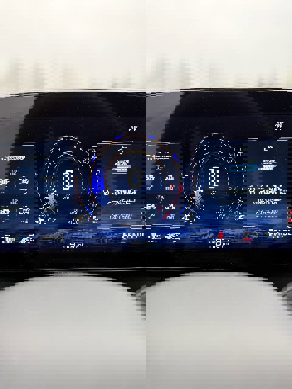 Used 2025 Chevrolet Equinox LT w/ Convenience Package II image 18