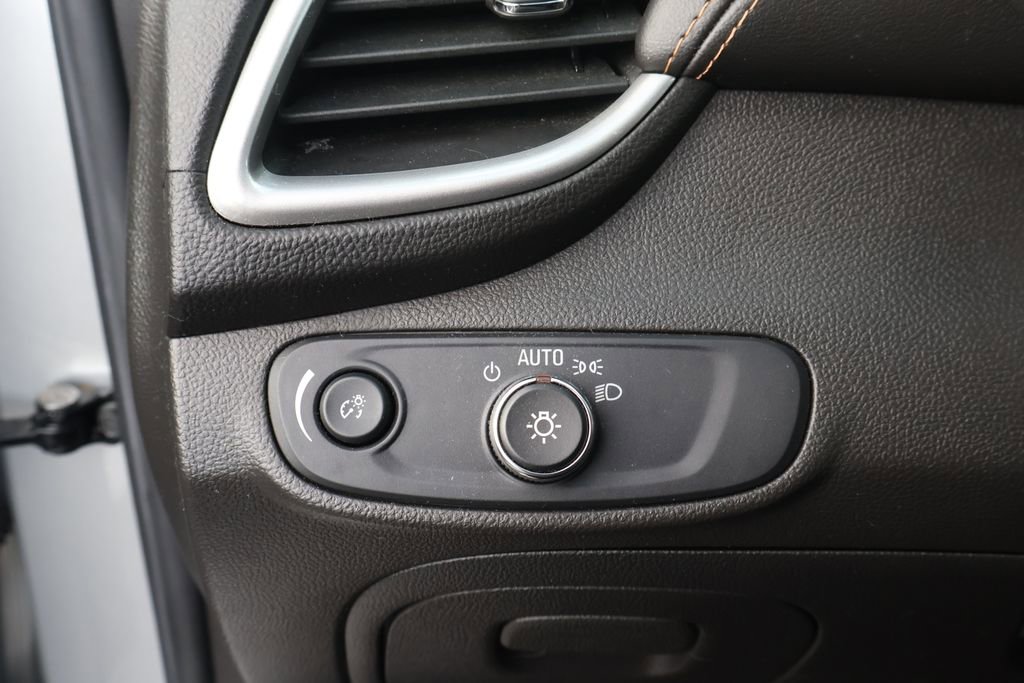 Used 2017 Chevrolet Trax LS image 14