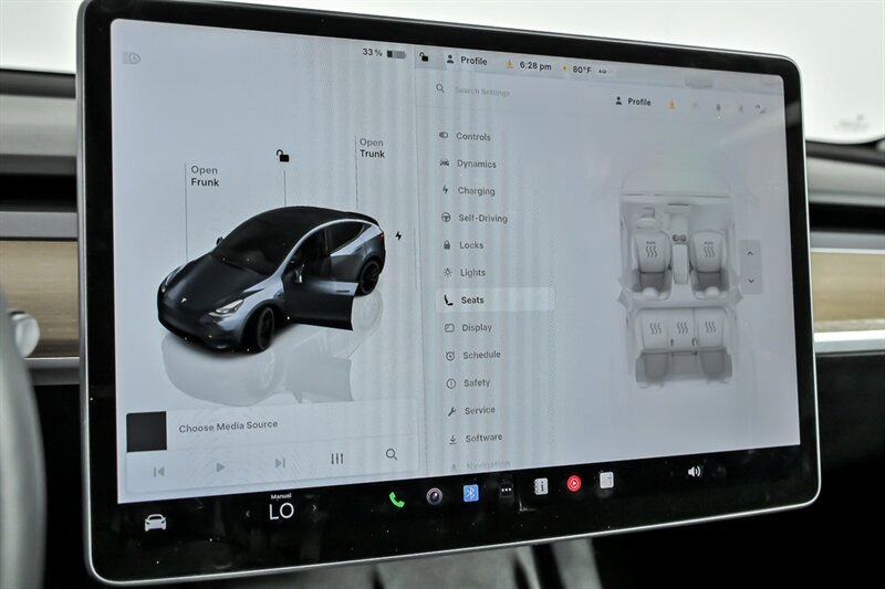 Used 2022 Tesla Model Y Performance AWD/4WD image 32