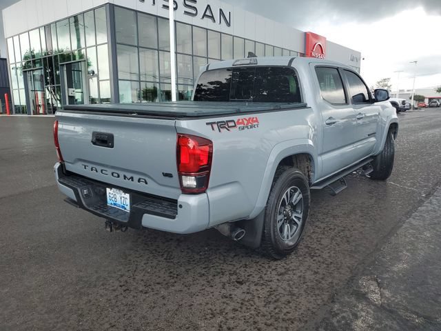 Used 2019 Toyota Tacoma TRD Sport w/ Technology Package AWD/4WD image 4