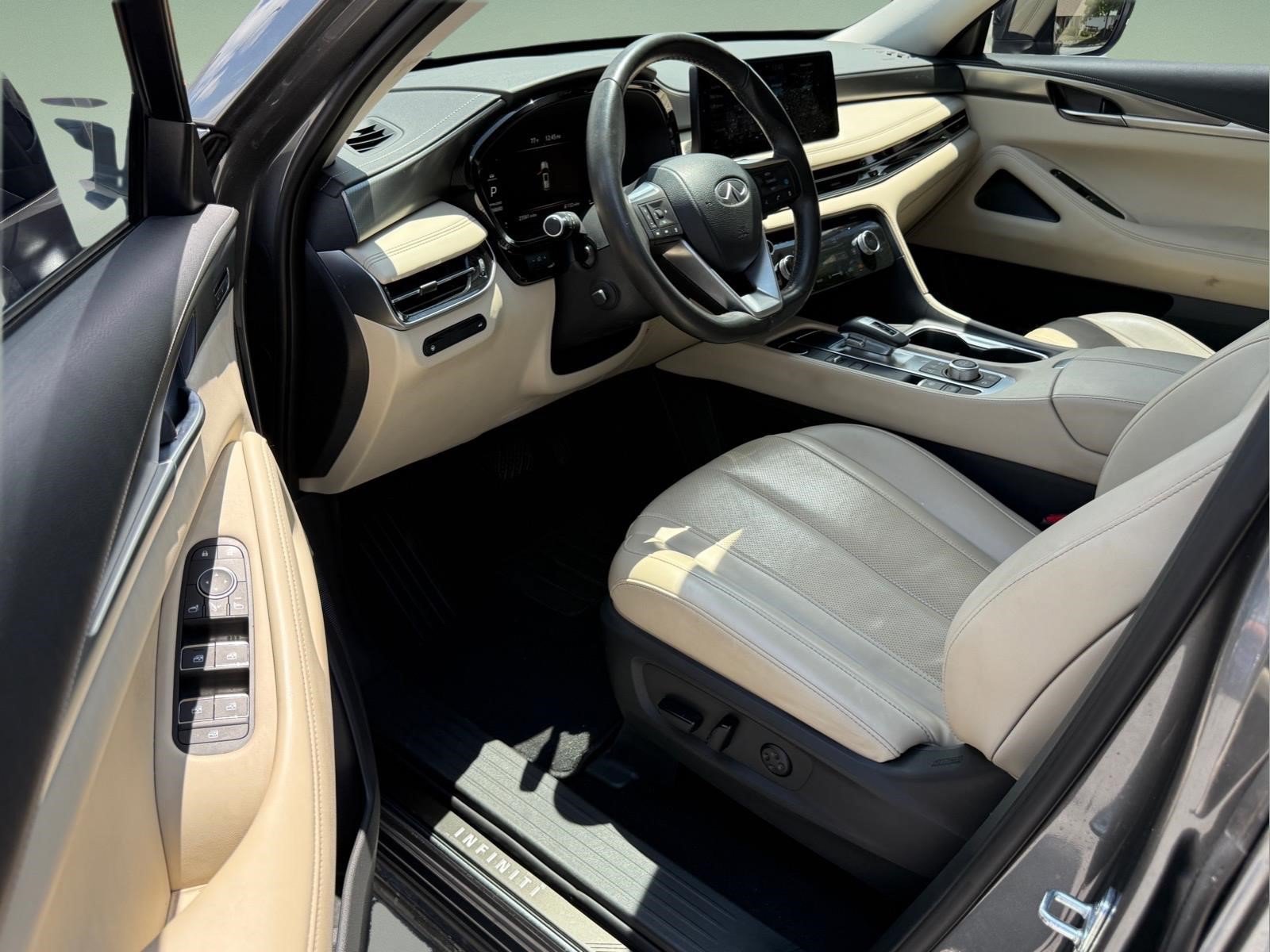 Used 2023 INFINITI QX60 Luxe FWD image 9
