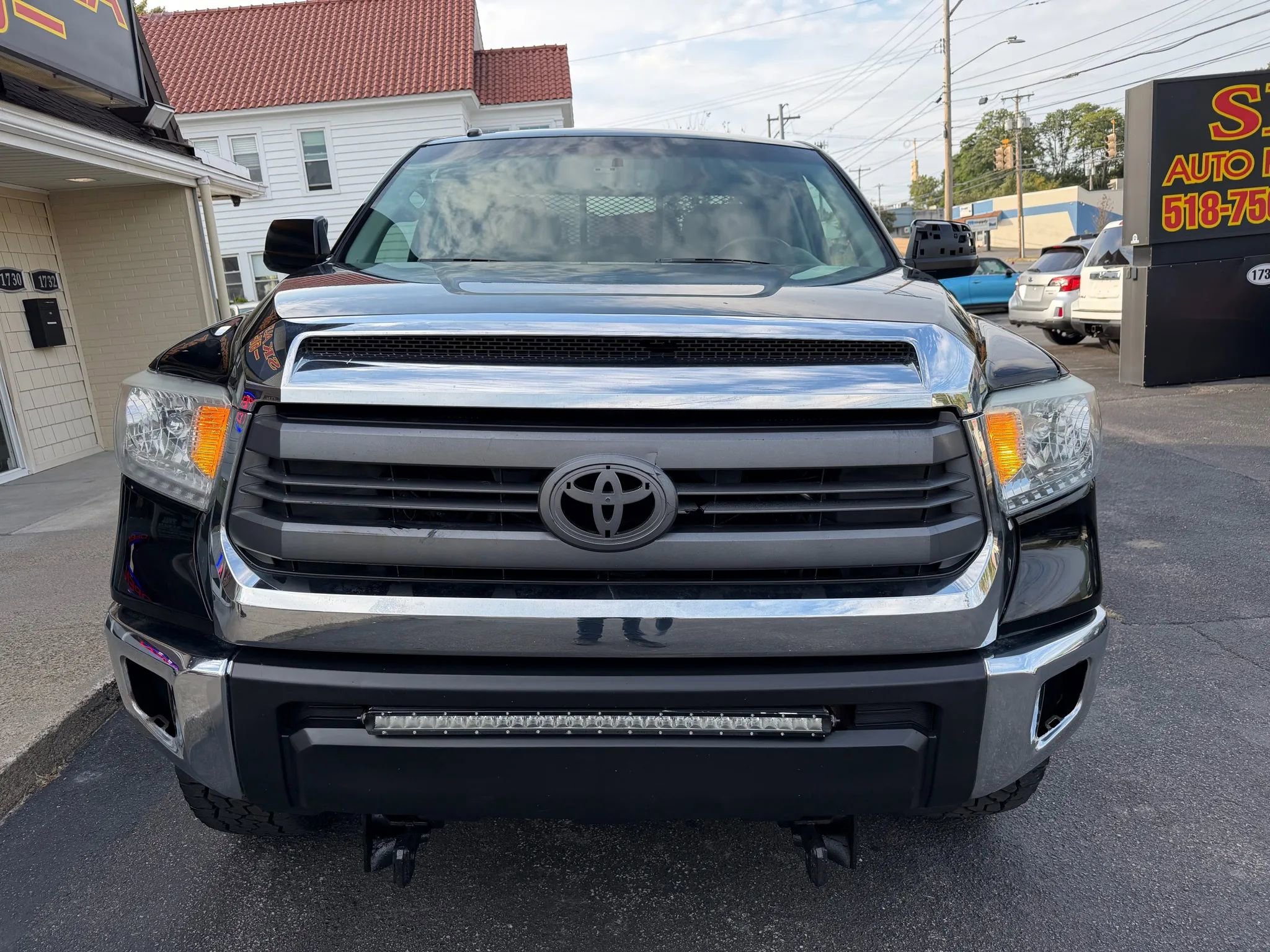 Used 2014 Toyota Tundra SR5 image 9