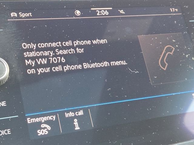 Used 2021 Volkswagen Tiguan SE R-Line image 31