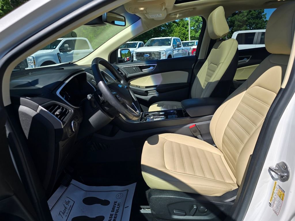 Used 2020 Ford Edge SEL w/ Convenience Package AWD/4WD image 11