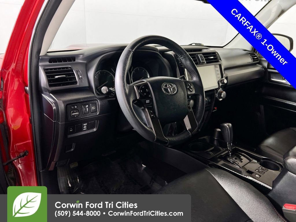 Used 2021 Toyota 4Runner Venture image 3