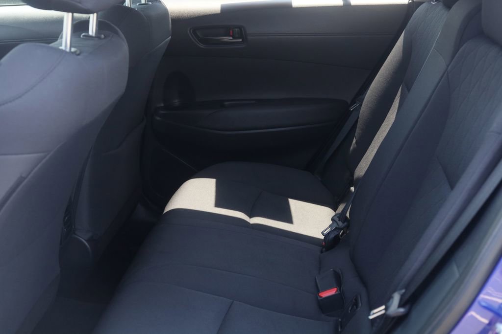 Used 2023 Toyota Corolla Cross LE AWD/4WD image 17