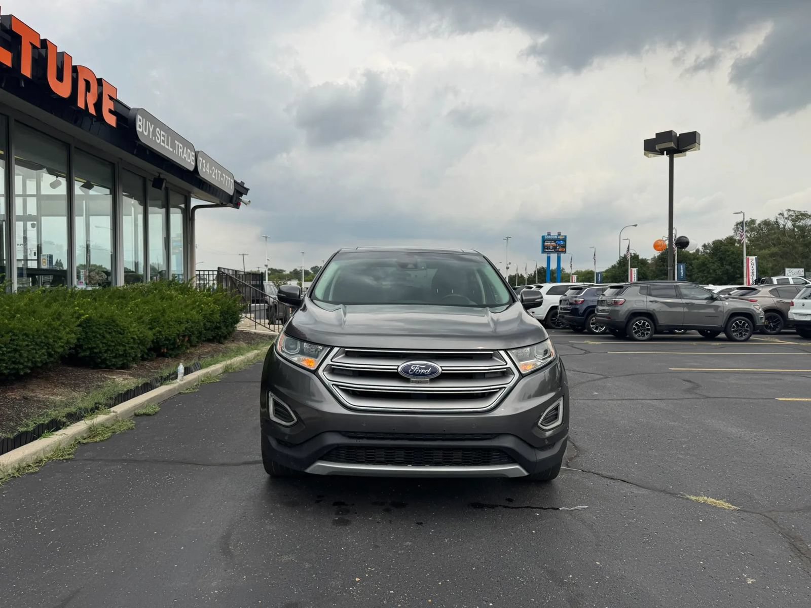 Used 2016 Ford Edge Titanium w/ Equipment Group 302A AWD/4WD image 2
