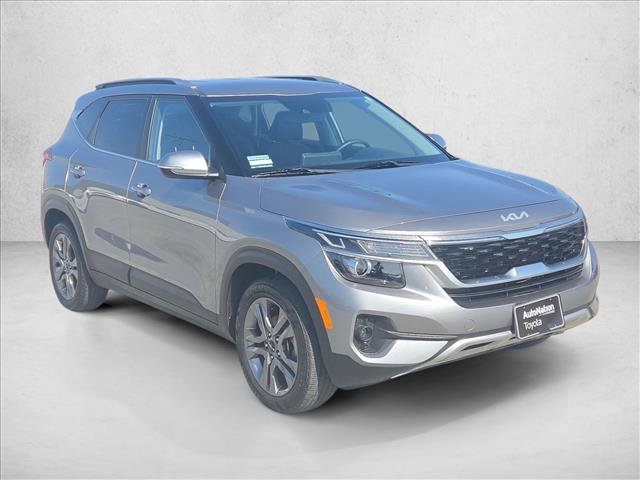 Used 2023 Kia Seltos S FWD image 3