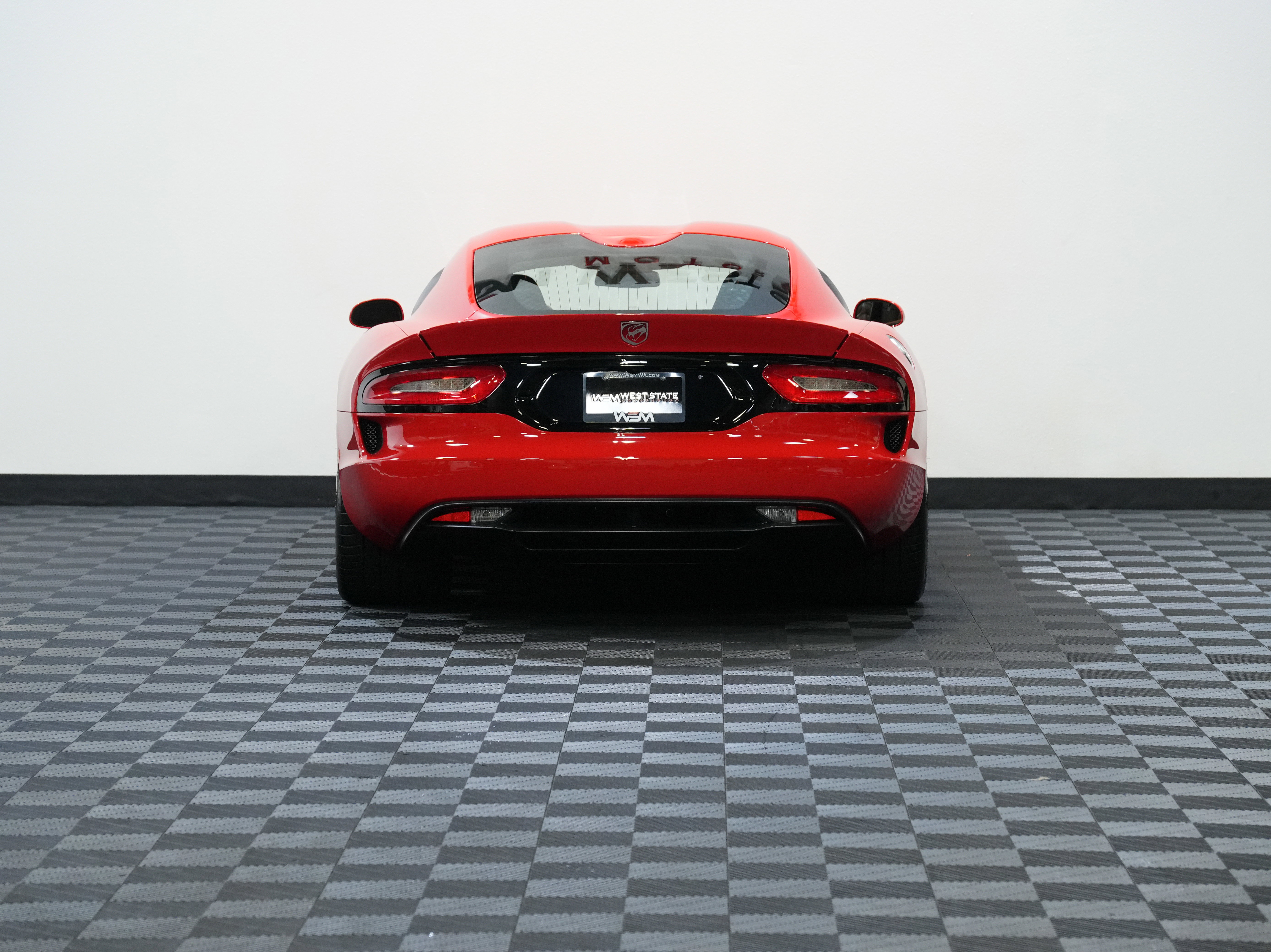 Used 2013 SRT Viper GTS w/ GTS Laguna Interior Pkg image 7