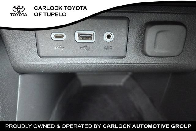 Used 2023 Buick Encore GX Essence w/ Experience Buick Package FWD image 34