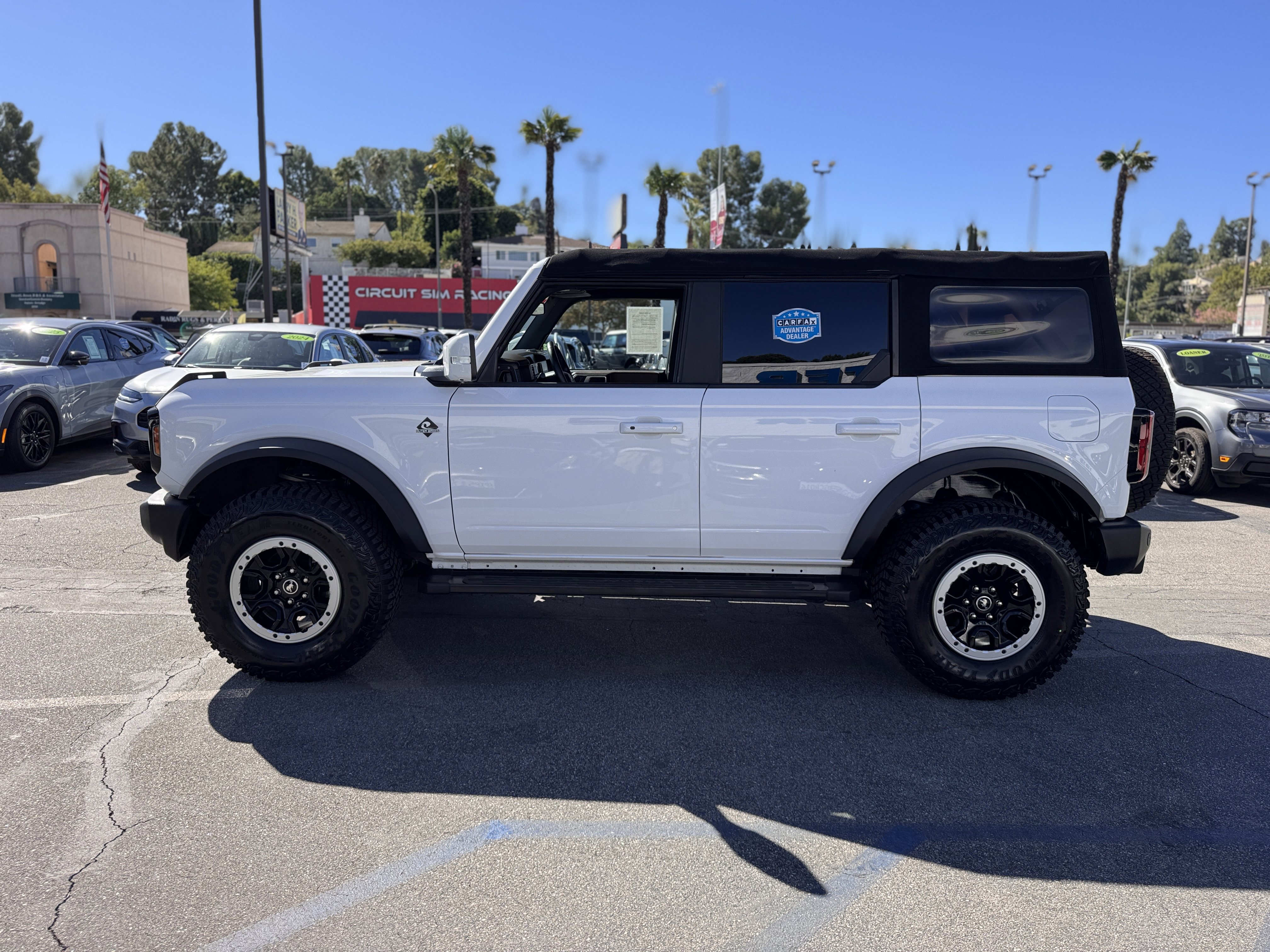 Certified 2022 Ford Bronco Outer Banks w/ Sasquatch Package image 6