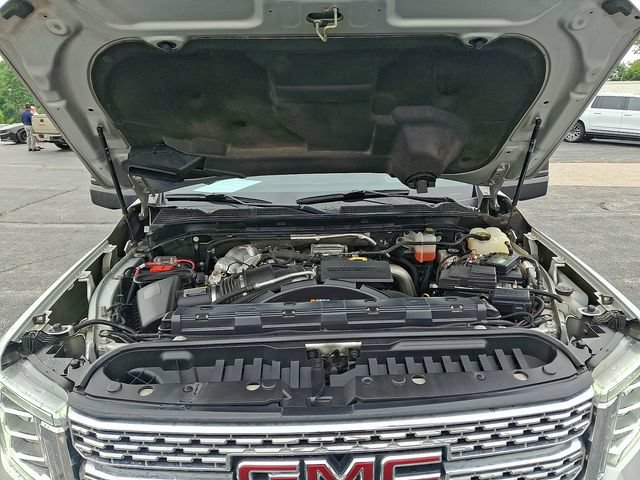 Used 2022 GMC Sierra 2500 Denali w/ Denali Ultimate Package AWD/4WD image 27