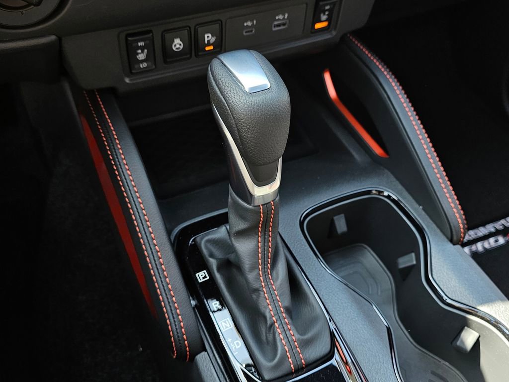 New 2025 Nissan Frontier PRO-4X w/ Pro Premium Package image 16