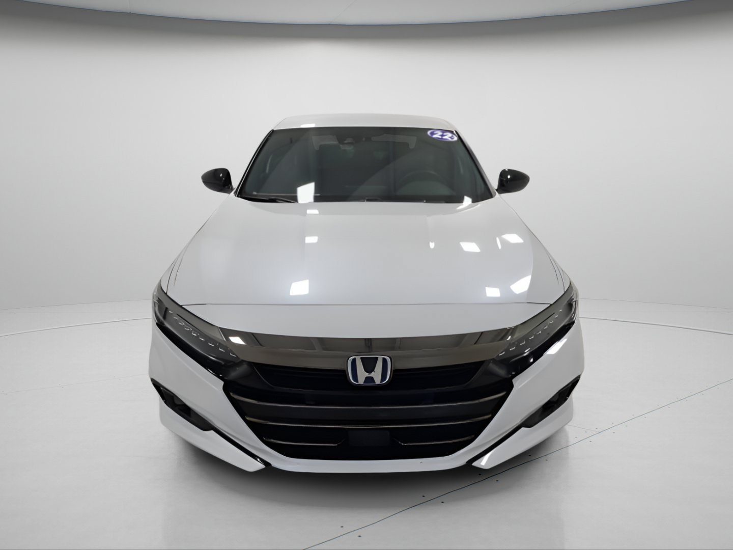 Used 2022 Honda Accord Sport image 2