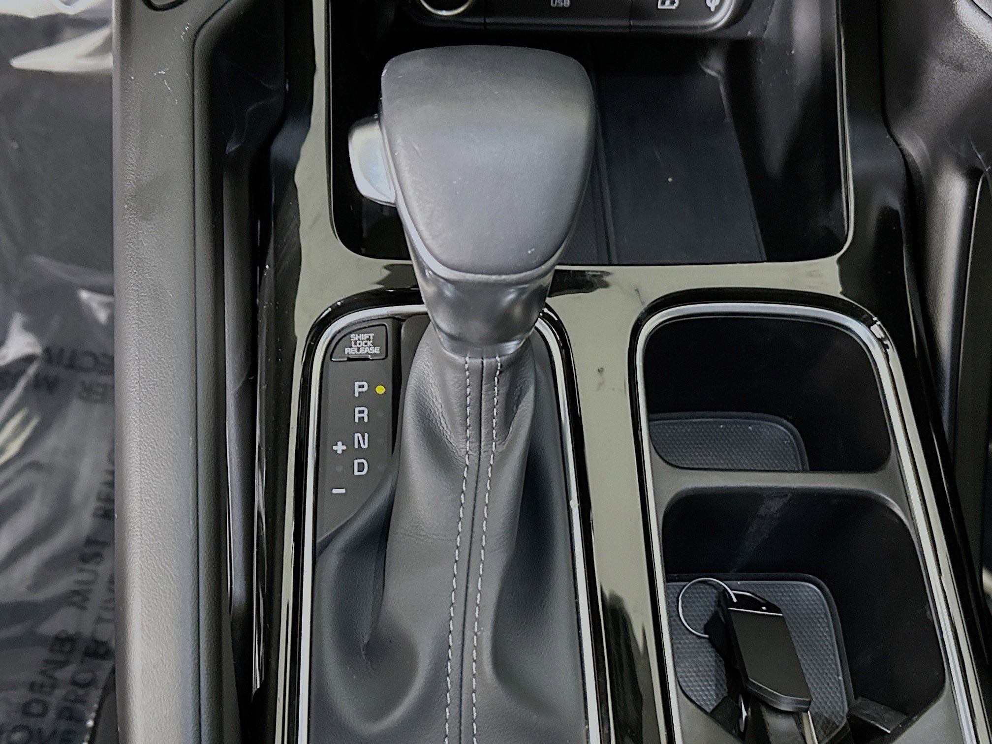Used 2025 Kia Telluride S FWD image 21