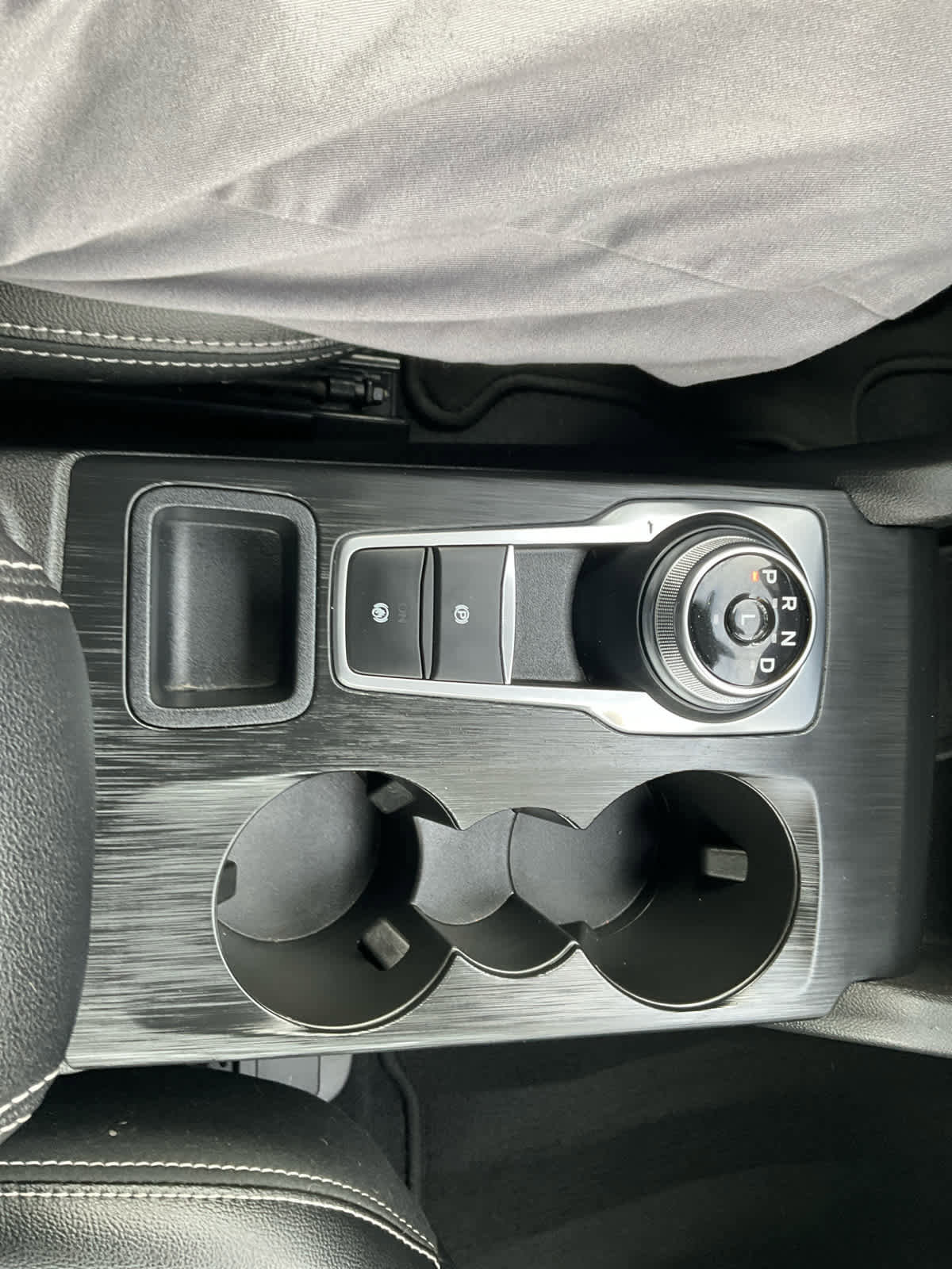 Used 2023 Ford Escape SE w/ PHEV Premium Package image 25