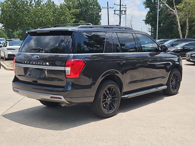 Used 2023 Ford Expedition XLT RWD image 5