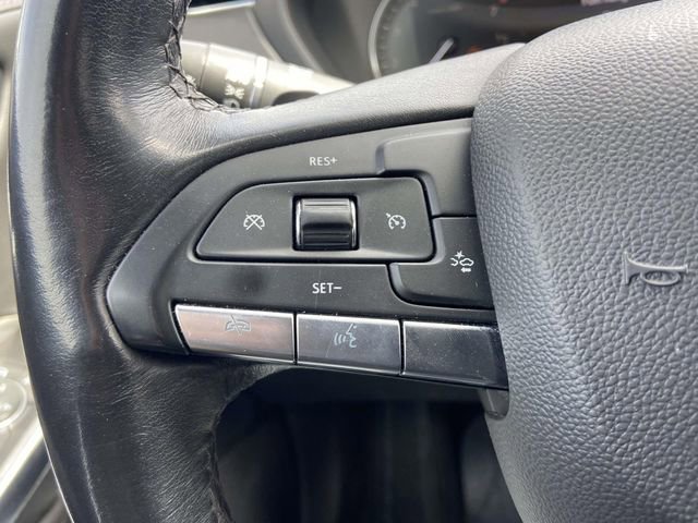 Used 2022 Cadillac XT4 Premium Luxury w/ Safety Alert Package image 16