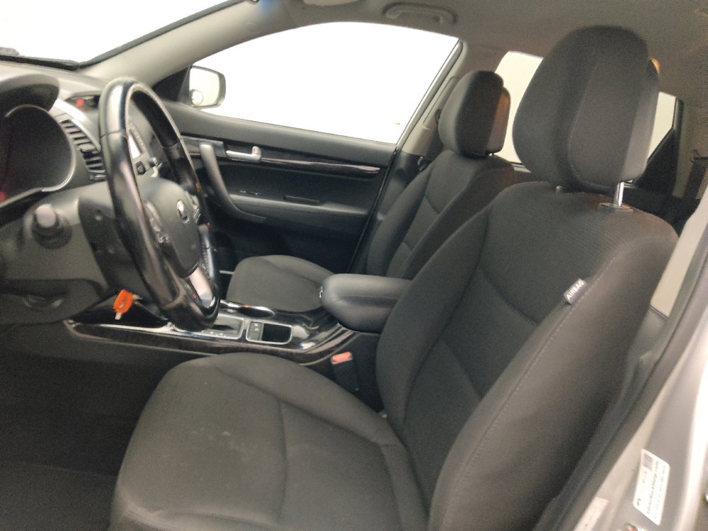 Used 2014 Kia Sorento LX FWD image 17