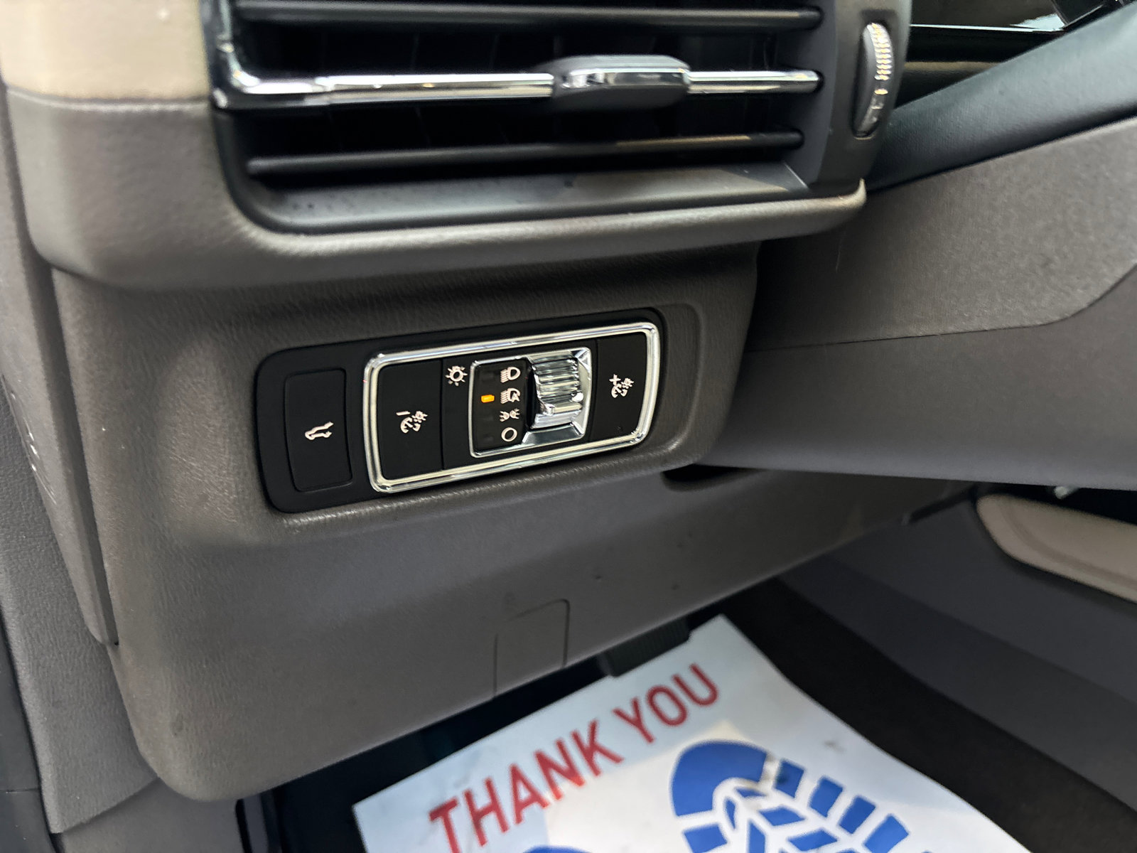 Certified 2023 Lincoln Corsair Reserve w/ Equipment Group 202A image 14