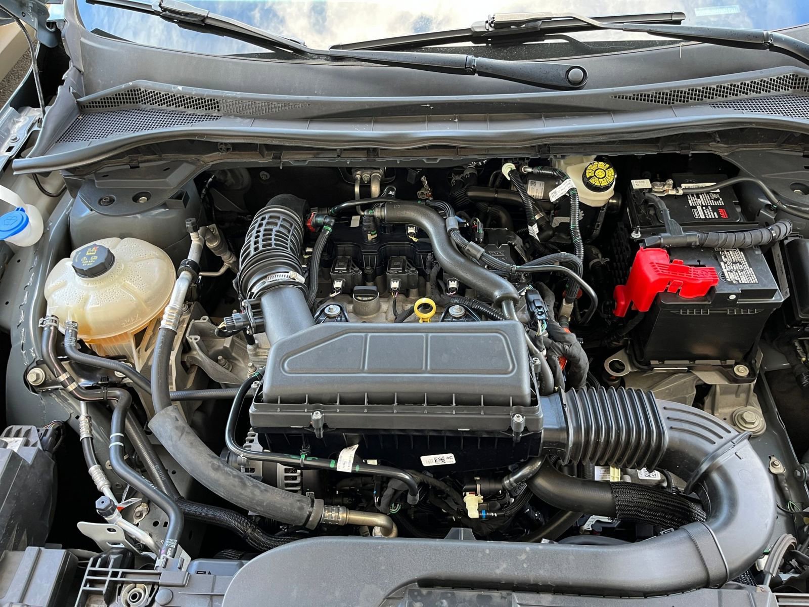 Used 2023 Ford Escape ST-Line image 32