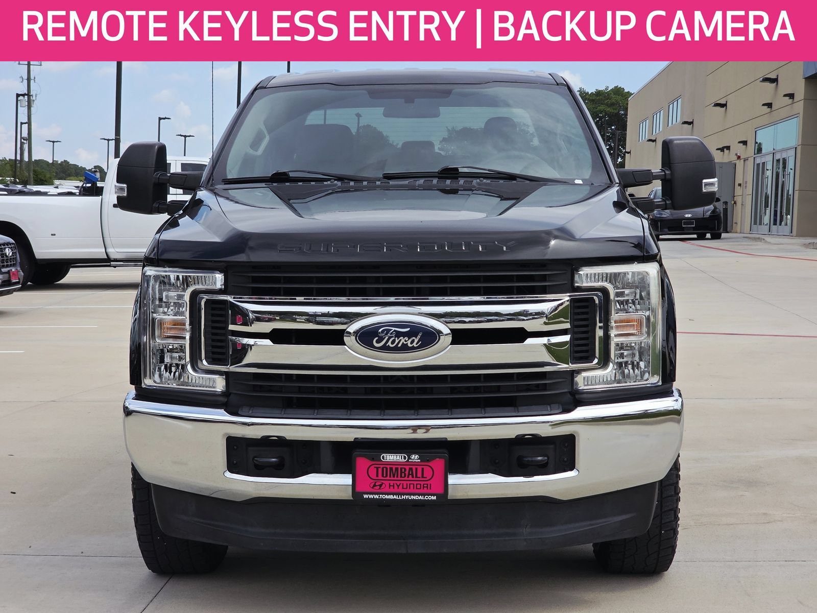 Used 2017 Ford F250 XL w/ STX Appearance Package AWD/4WD image 2