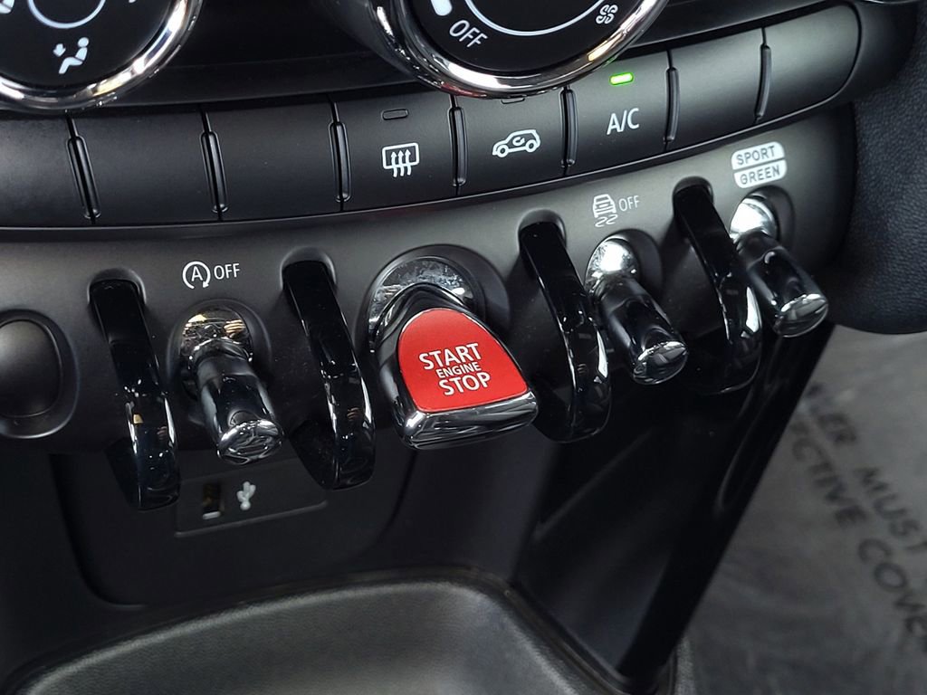 Used 2024 MINI Cooper John Cooper Works FWD image 21