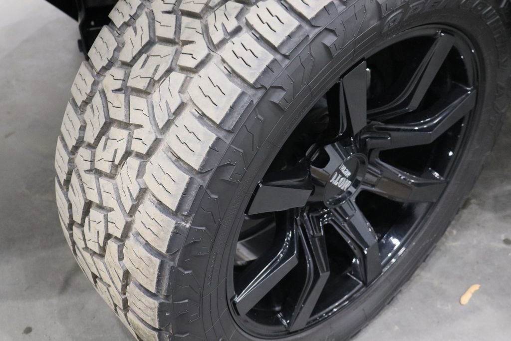 Used 2024 GMC Sierra 1500 Elevation w/ Preferred Package image 39