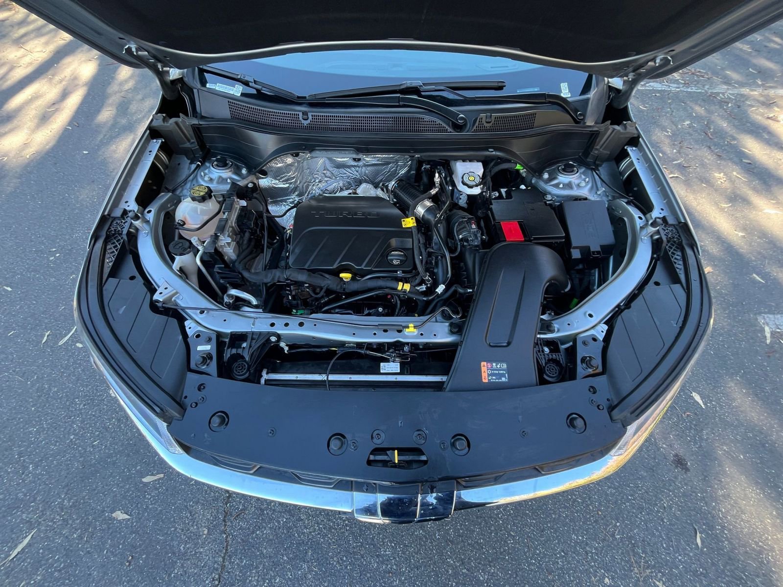 Used 2025 Chevrolet Trax LT image 31