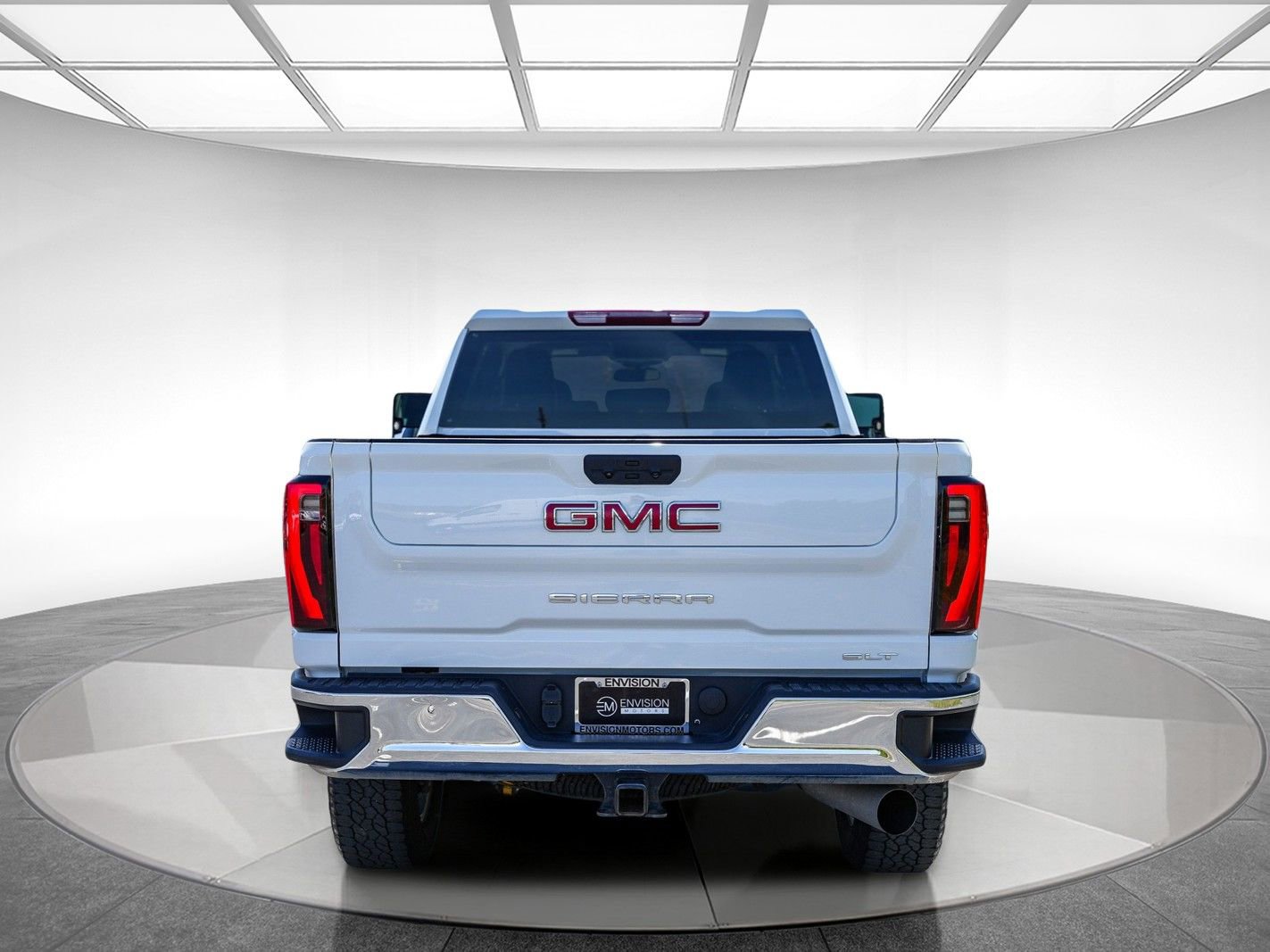 Used 2024 GMC Sierra 2500 SLT AWD/4WD image 3