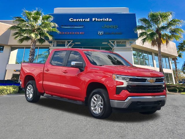 Used 2024 Chevrolet Silverado 1500 LT AWD/4WD image 2