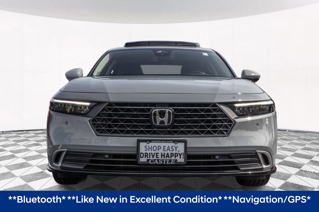 Used 2024 Honda Accord Touring image 4