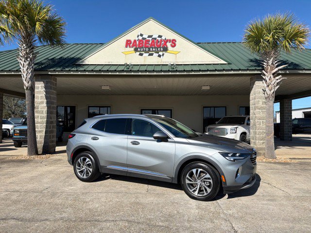 Used 2023 Buick Envision Essence image 1