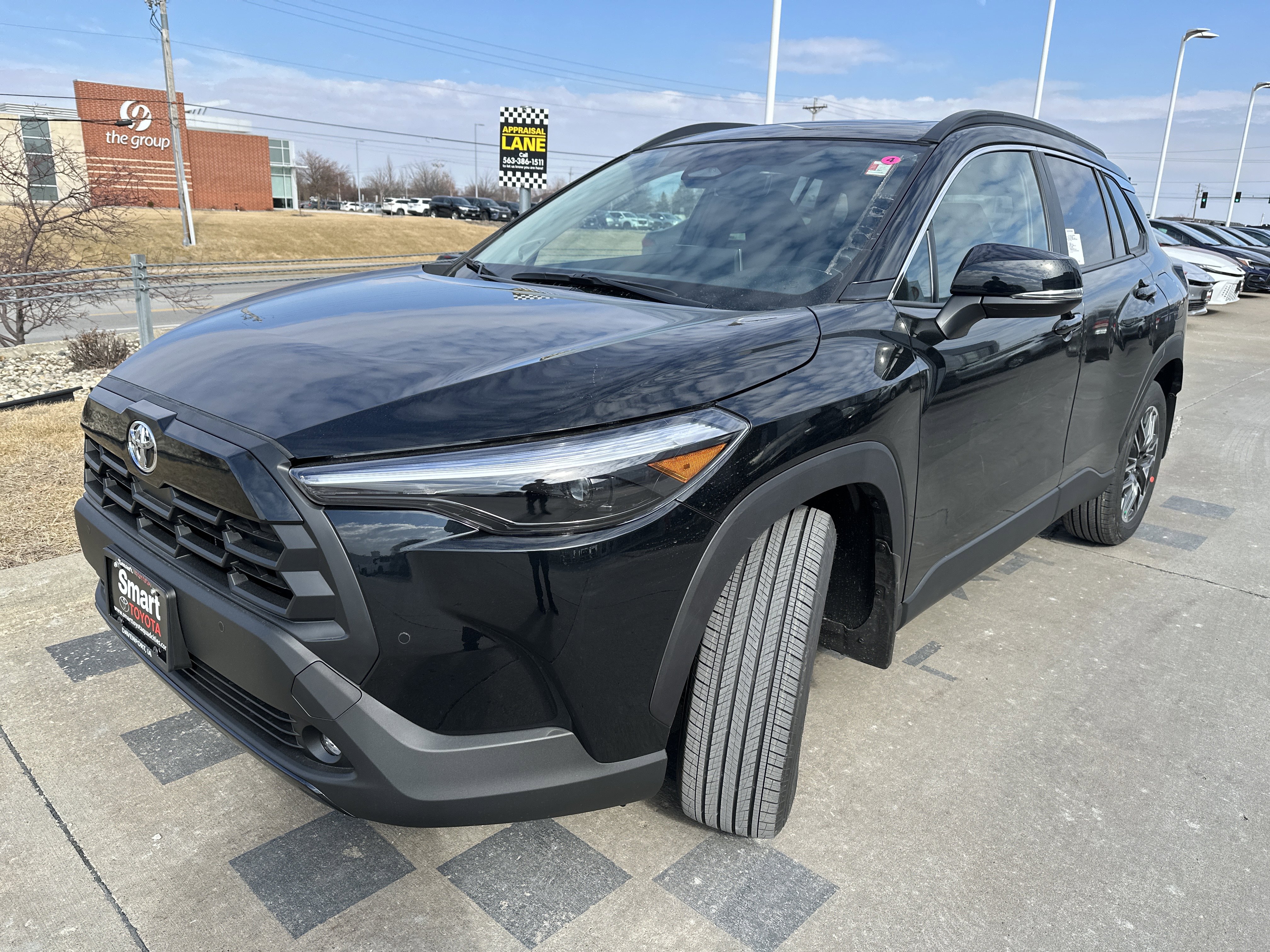 Used 2026 Toyota Corolla Cross XLE w/ Convenience Package image 3