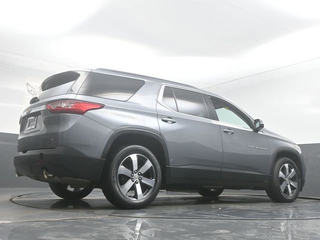 Used 2021 Chevrolet Traverse LT w/ LT Premium Package image 34