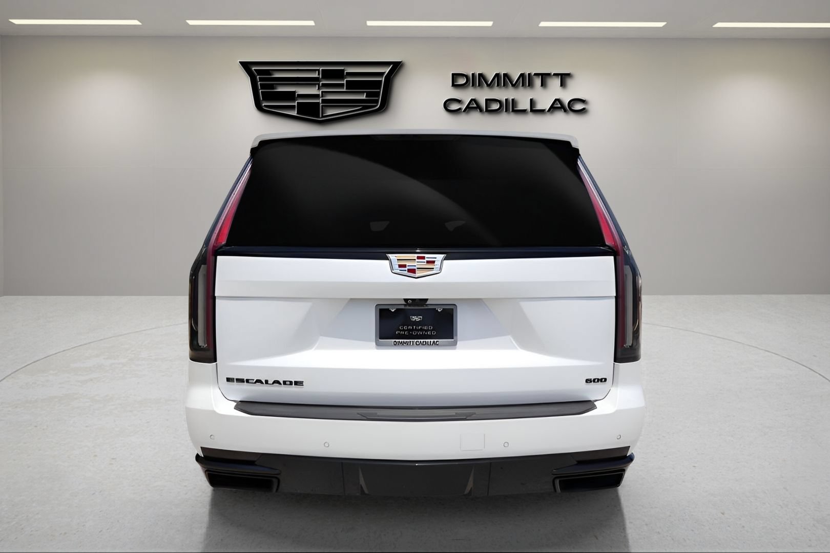 Used 2022 Cadillac Escalade ESV Sport w/ Touring Package AWD/4WD image 6