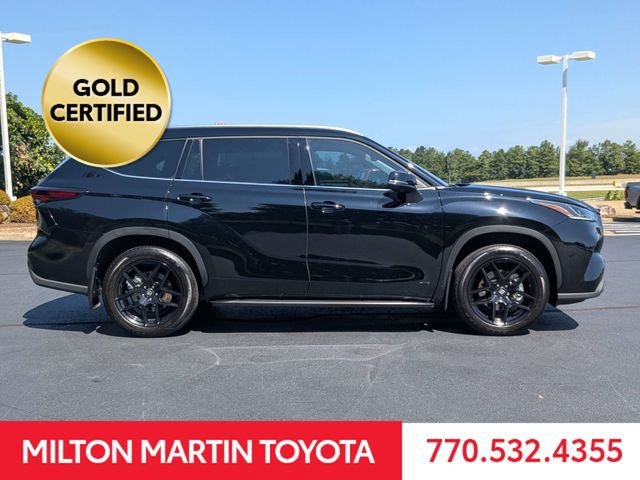 Certified 2026 Toyota Highlander Limited AWD/4WD image 8