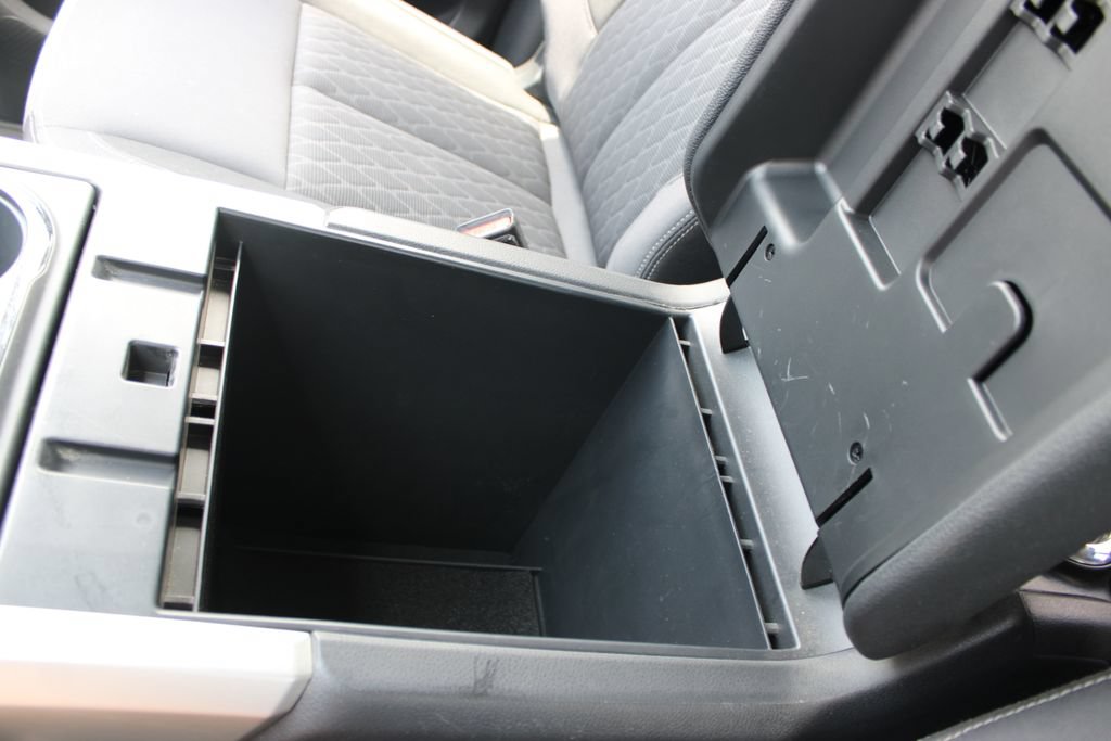 Used 2021 Nissan Titan SV w/ SV Convenience Package AWD/4WD image 47