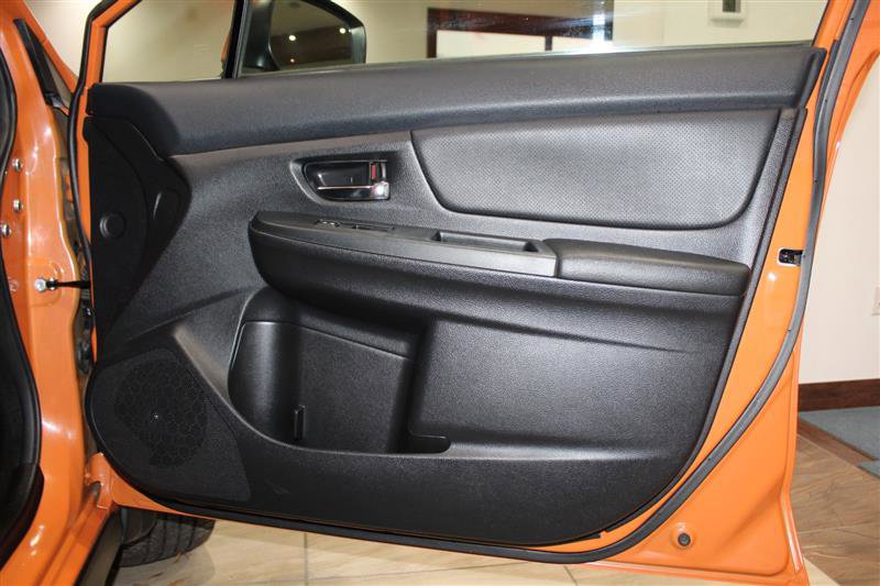 Used 2013 Subaru Crosstrek 2.0i Limited w/ Popular Pkg 2 AWD/4WD image 28