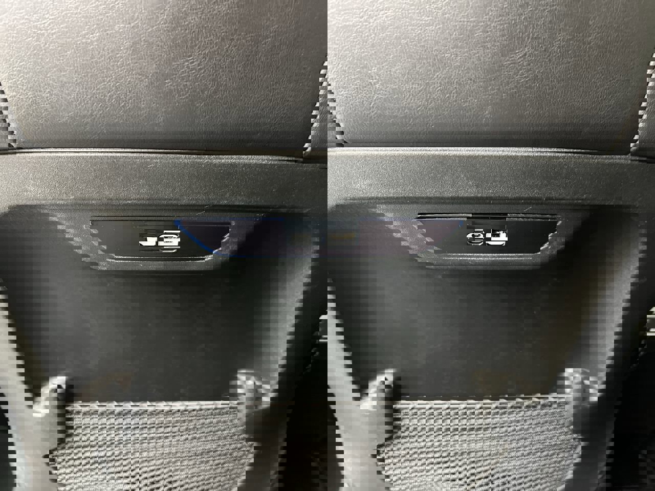 Used 2025 Chrysler Pacifica Select image 11