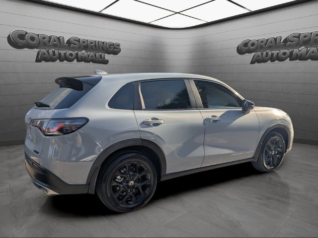 Certified 2025 Honda HR-V Sport image 7