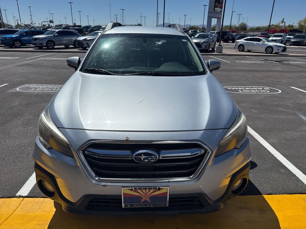 Used 2018 Subaru Outback 2.5i Premium image 3