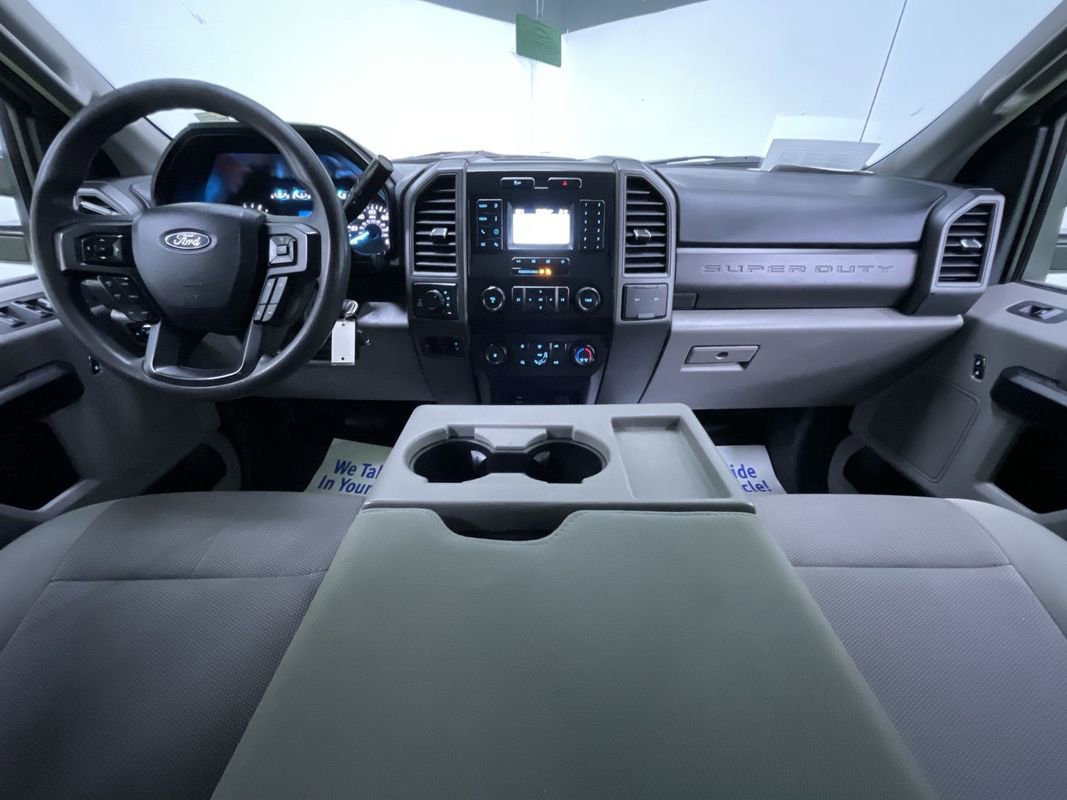 Used 2020 Ford F350 XL w/ Power Equipment Group image 17