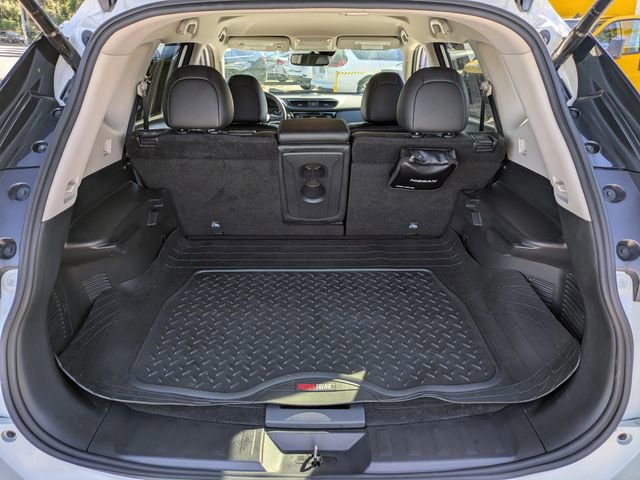 Used 2019 Nissan Rogue SL image 13