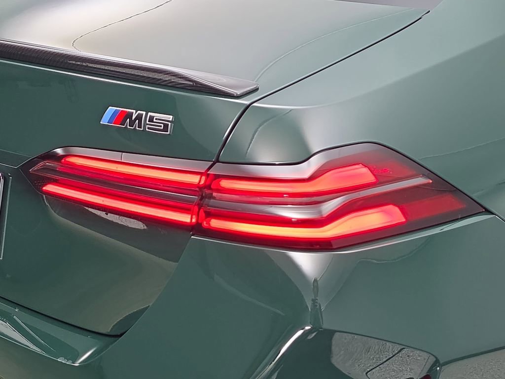 New 2026 BMW M5 image 32