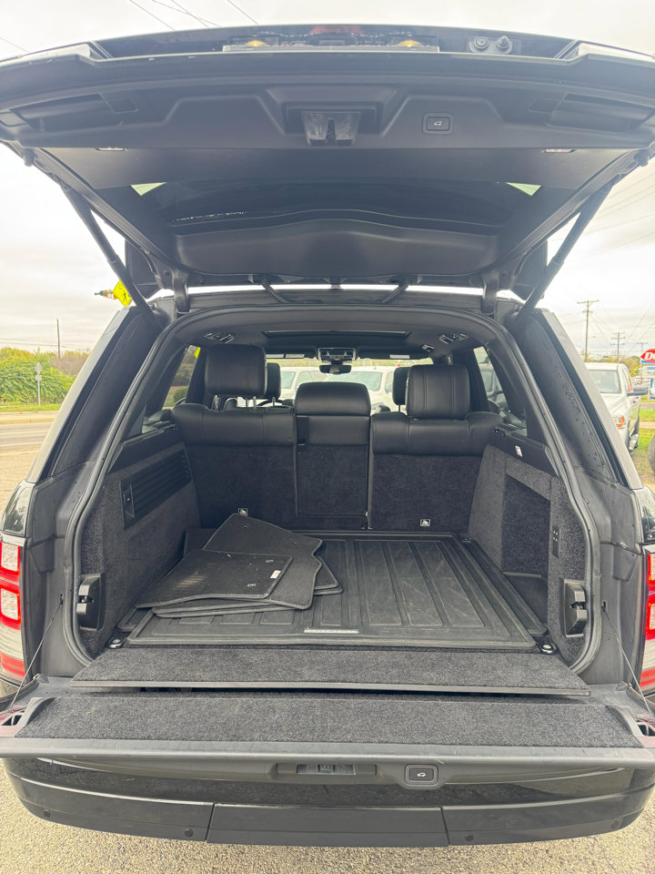 Used 2017 Land Rover Range Rover Supercharged image 24